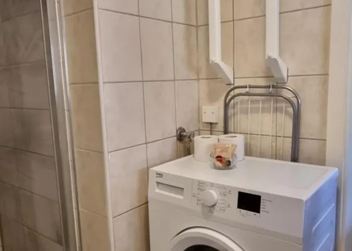 Lejlighed Apartmaji Medved, Brezplacno Parkiranje Ljubljana