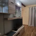 Apartmaji Medved, Brezplacno Parkiranje شقة *