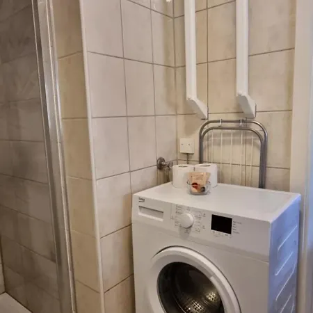 Apartamento Apartmaji Medved, Brezplacno Parkiranje Liubliana