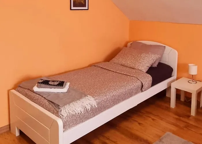 Apartmaji Medved, Brezplacno Parkiranje